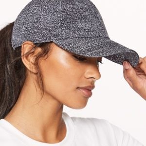 🌟🆕 NWT Gray Lululemon Baller Hat